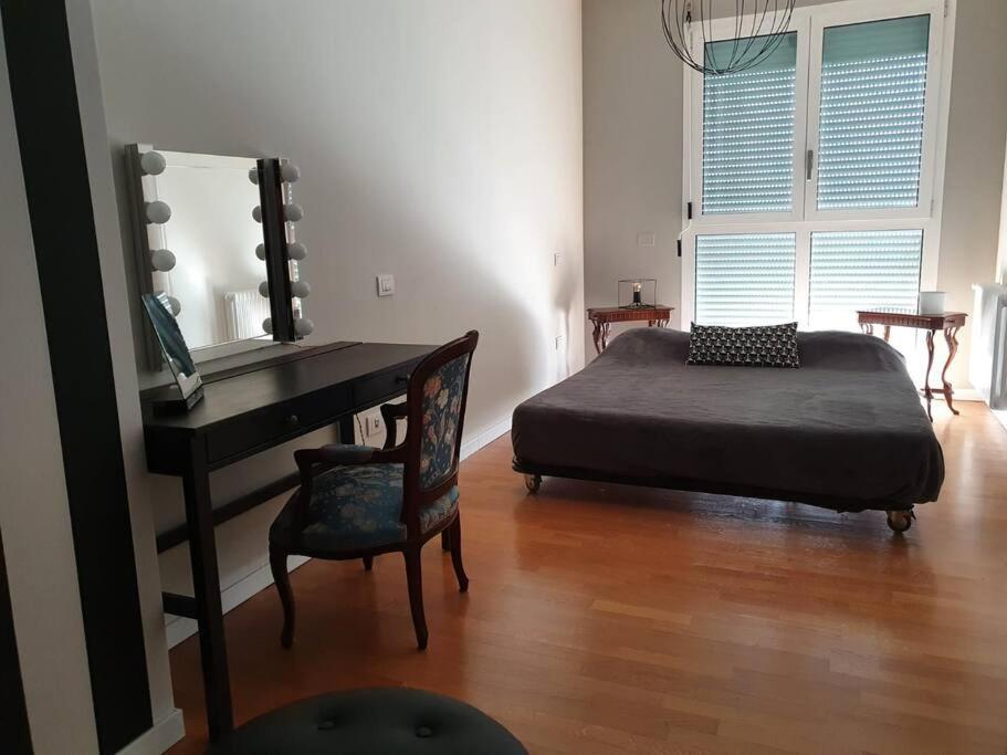 Comodo Bilocale Nuovo Milano Apartment Bagian luar foto